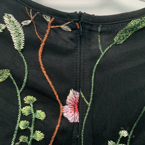 Botanical Floral Embroidery Black Dress - Picture 5 of 5